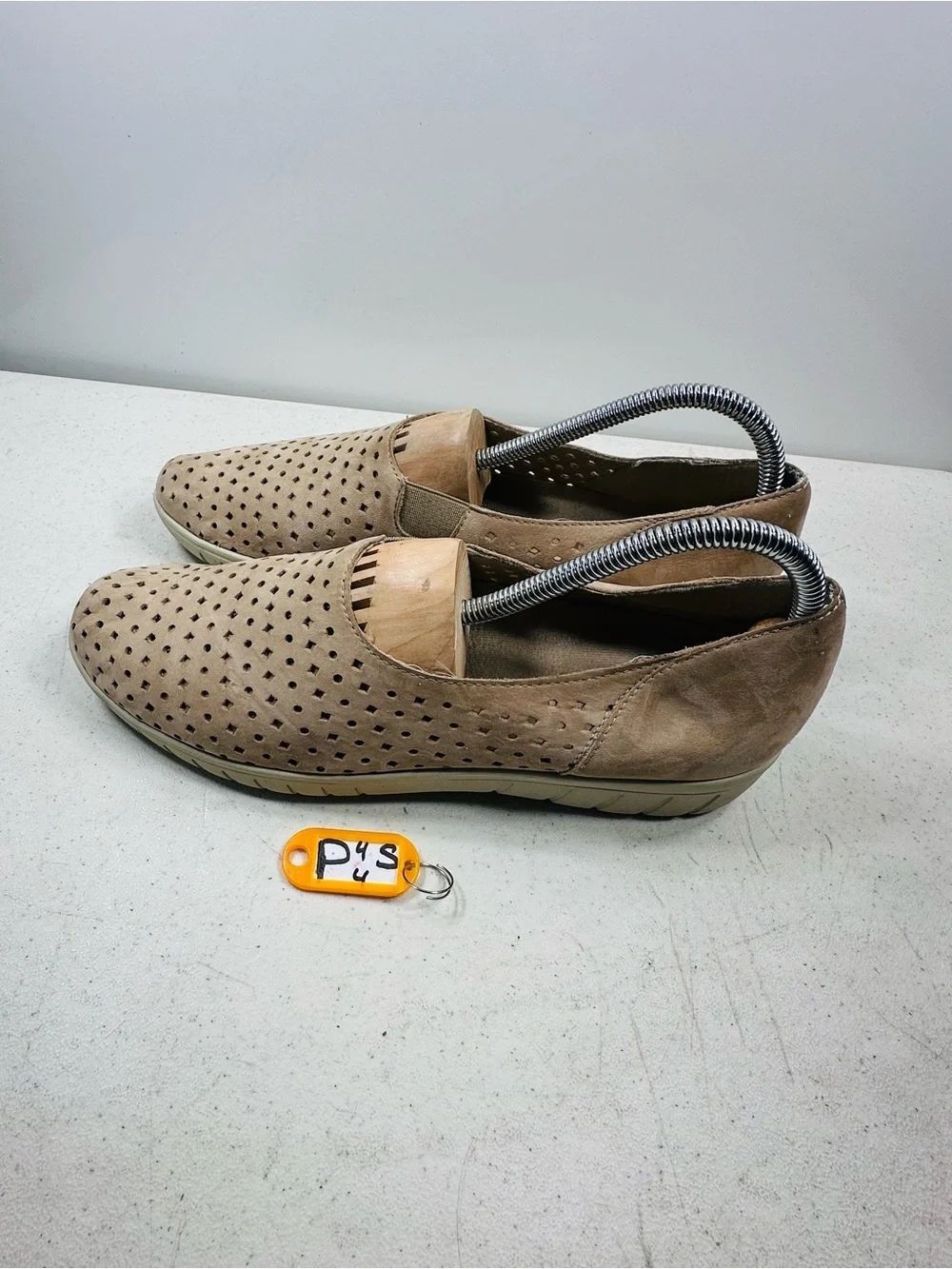 Munro Womens Skipper Slip On Flat Perfora... size 10N